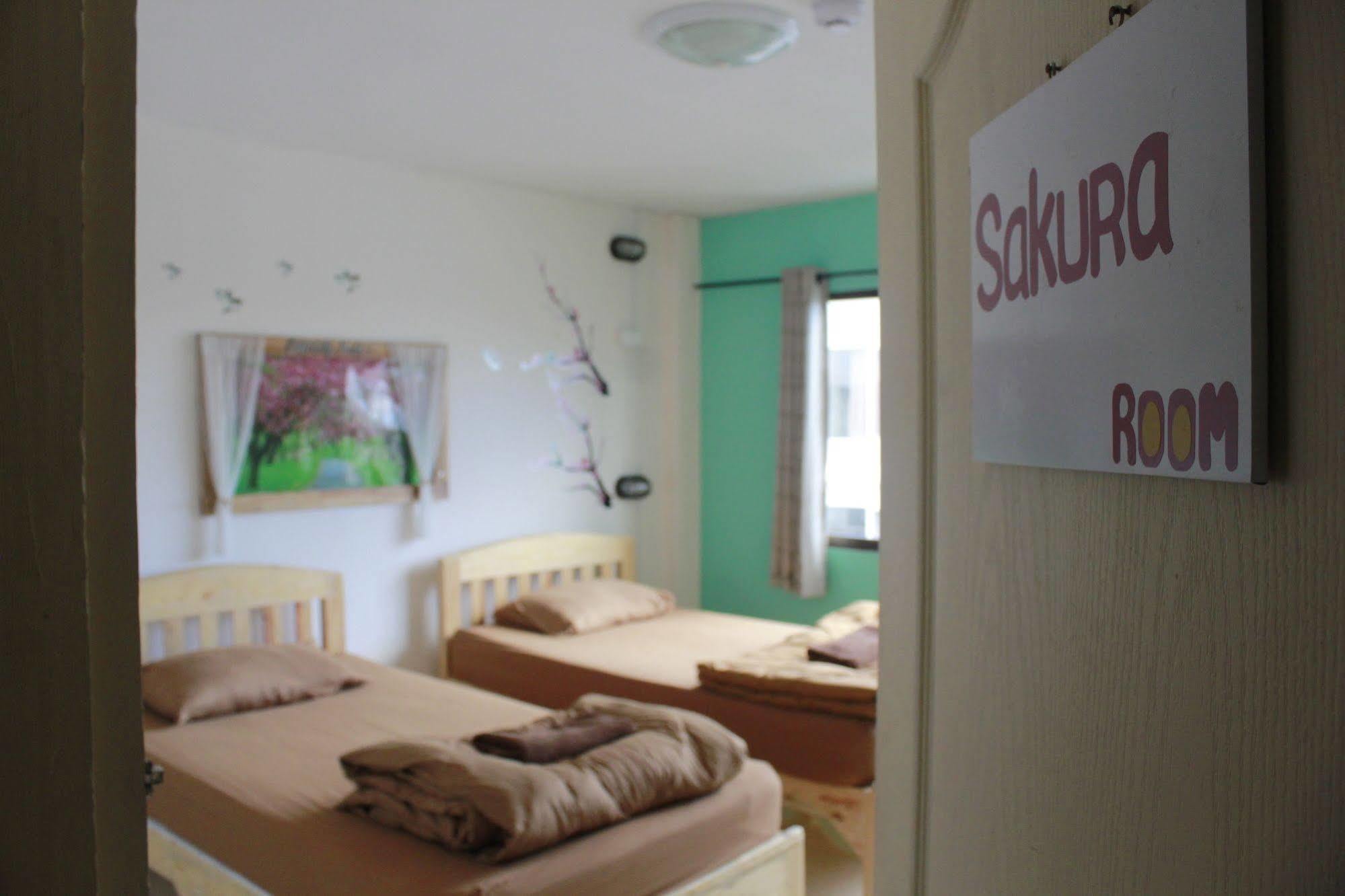 Cm City Hostel Csiangmaj Kültér fotó